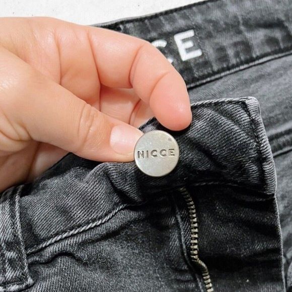 NICCE Men’s Sz L 32" Waist Washed Black Skinny Fit Jeans Back Logo RIPPED!‎ - Picture 6 of 14